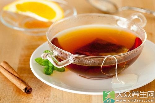喝姜茶的8个强效 缓痛经防过敏,